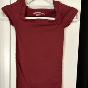 Aeropostale Women's Burgundy Short Sleeve Tee
